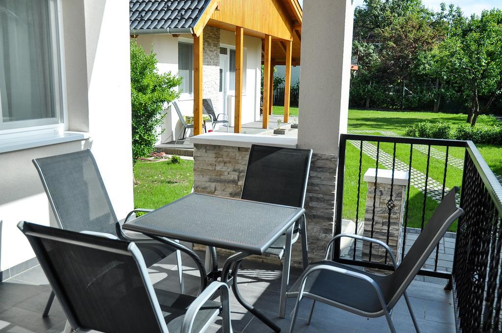 Appartamento Magyar Apartman Iii. Hajdúszoboszló Esterno foto