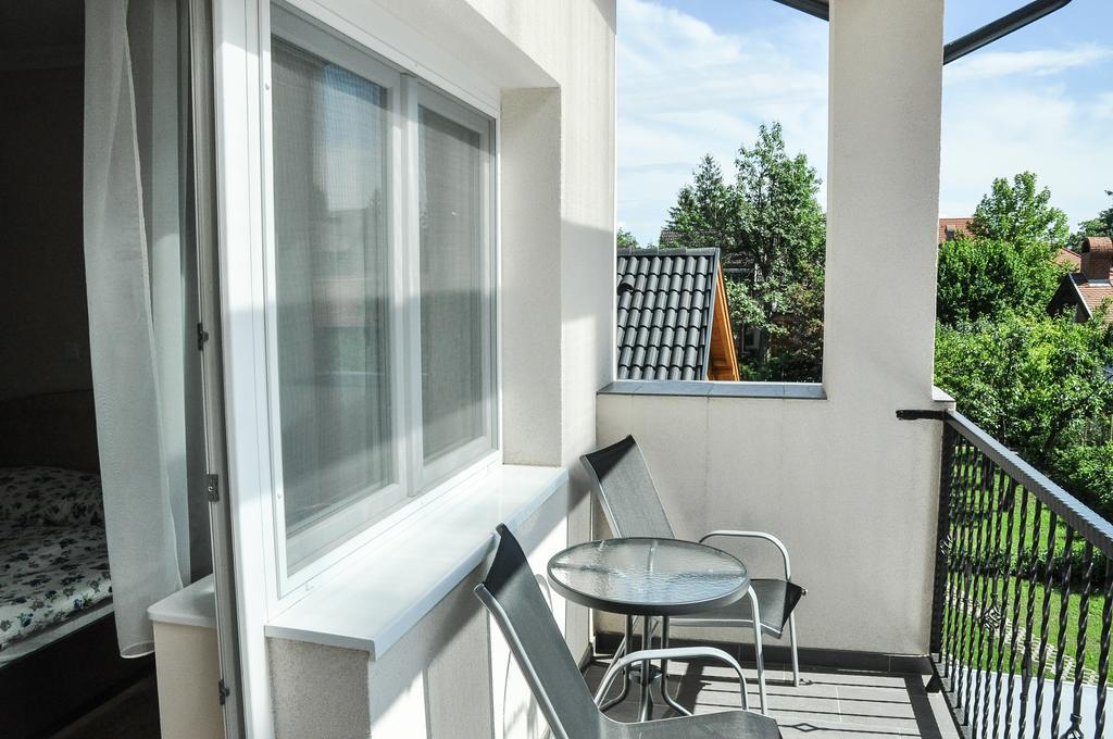 Appartamento Magyar Apartman Iii. Hajdúszoboszló Esterno foto